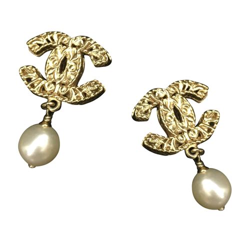 boucle d'oreille chanel|boucle d'oreille Chanel femme.